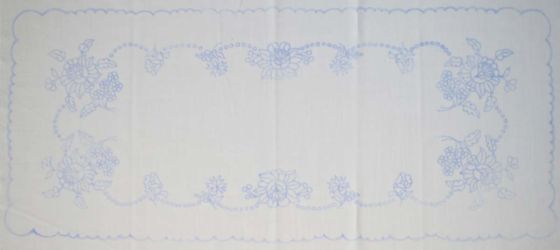 előnyomott hímezhető terítő