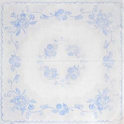 előnyomott hímezhető terítő