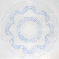 előnyomott hímezhető terítő