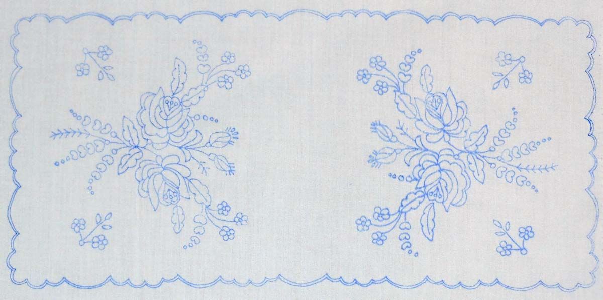 előnyomott hímezhető terítő