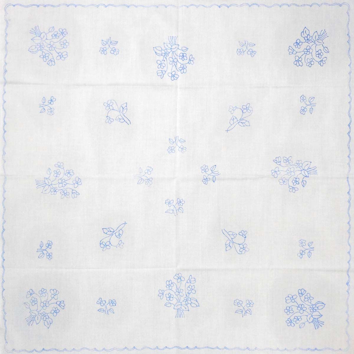 előnyomott hímezhető terítő