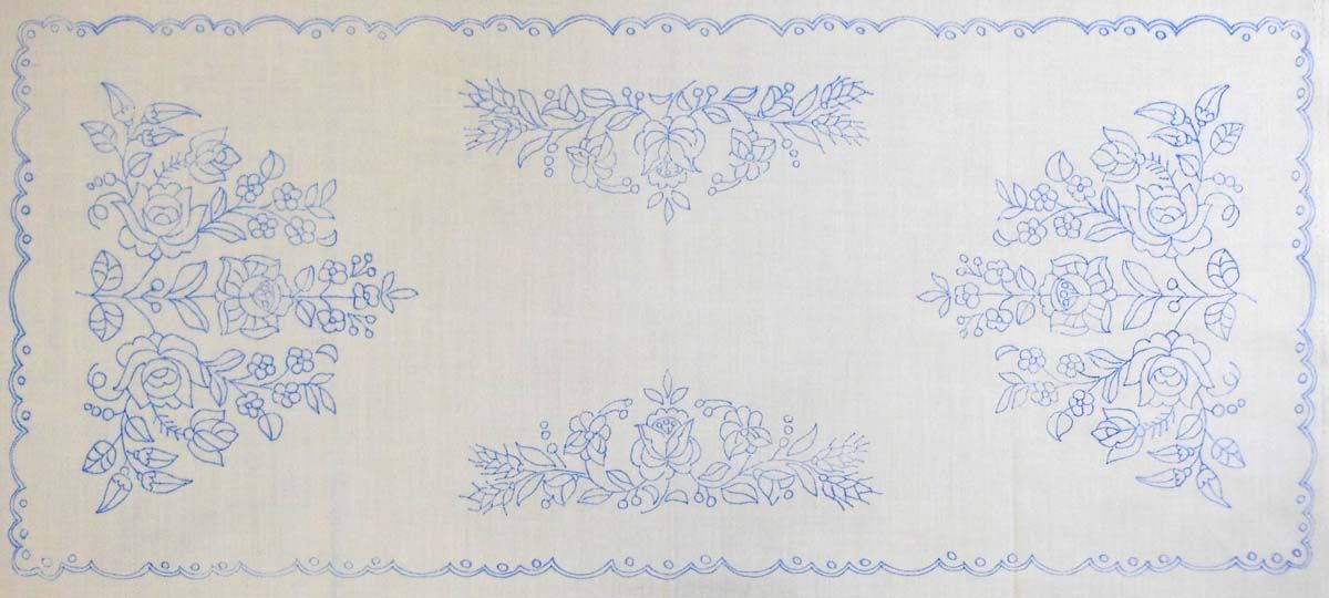 előnyomott hímezhető terítő