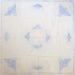 Előnyomott hímezhető terítő 90*90 A39