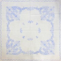 előnyomott hímezhető terítő