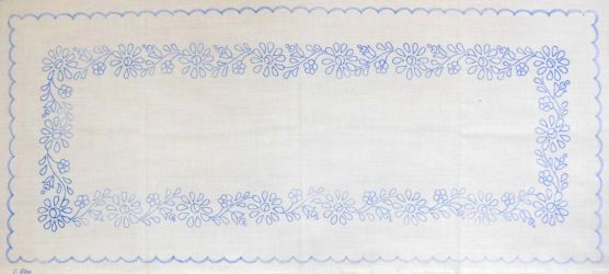 előnyomott hímezhető terítő