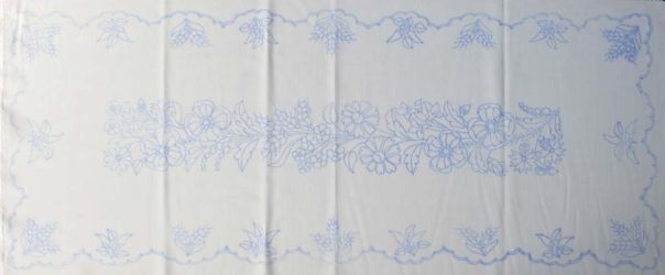 előnyomott hímezhető terítő